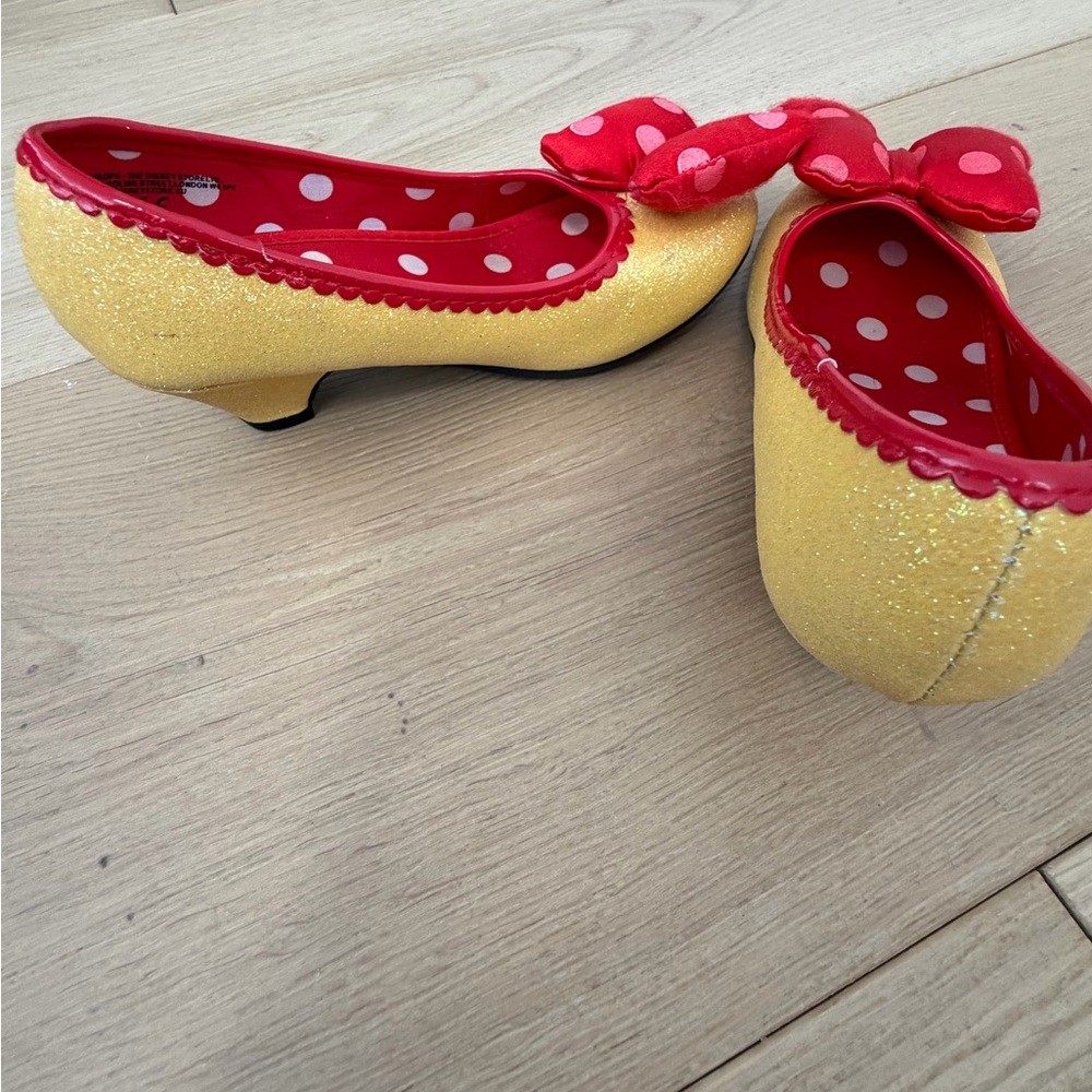 Disney Minnie Yellow and Red Polka Dot Shoes 11/12 - Picture 6 of 14